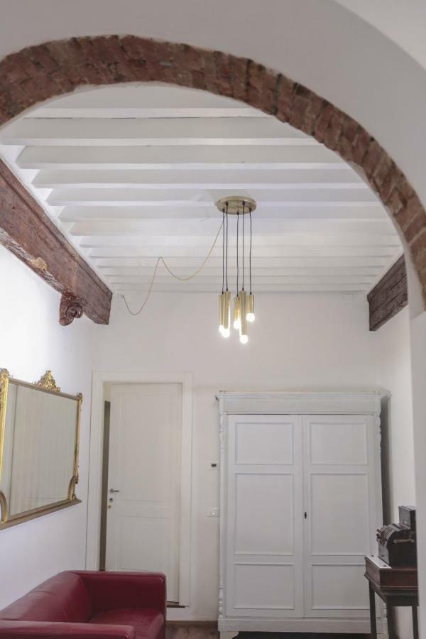San Pierino Charming Rooms Lucca Exterior photo