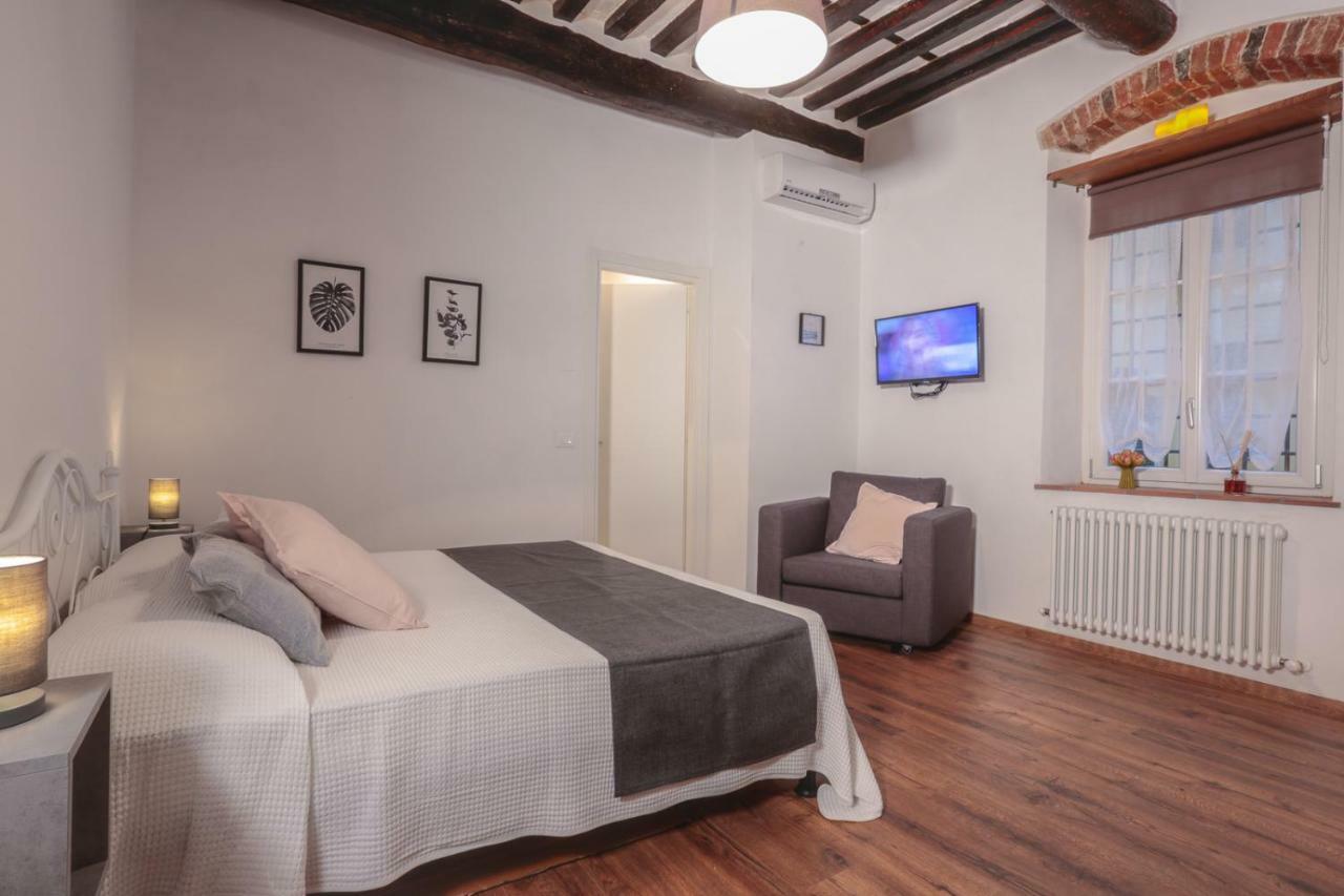 San Pierino Charming Rooms Lucca Exterior photo